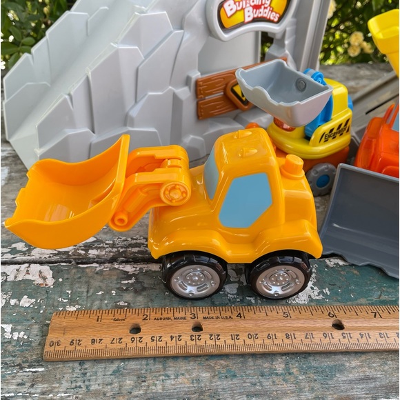 CP Building Buddies construction rock quarry playset - Picture 3 of 6